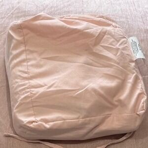 2 bags Twin/XL flat,‎ fitted, & pillow case for dorms -one is missing fit sheet